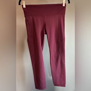 Lululemon Women's Reflective Leggings Size 6 With Side Pocket